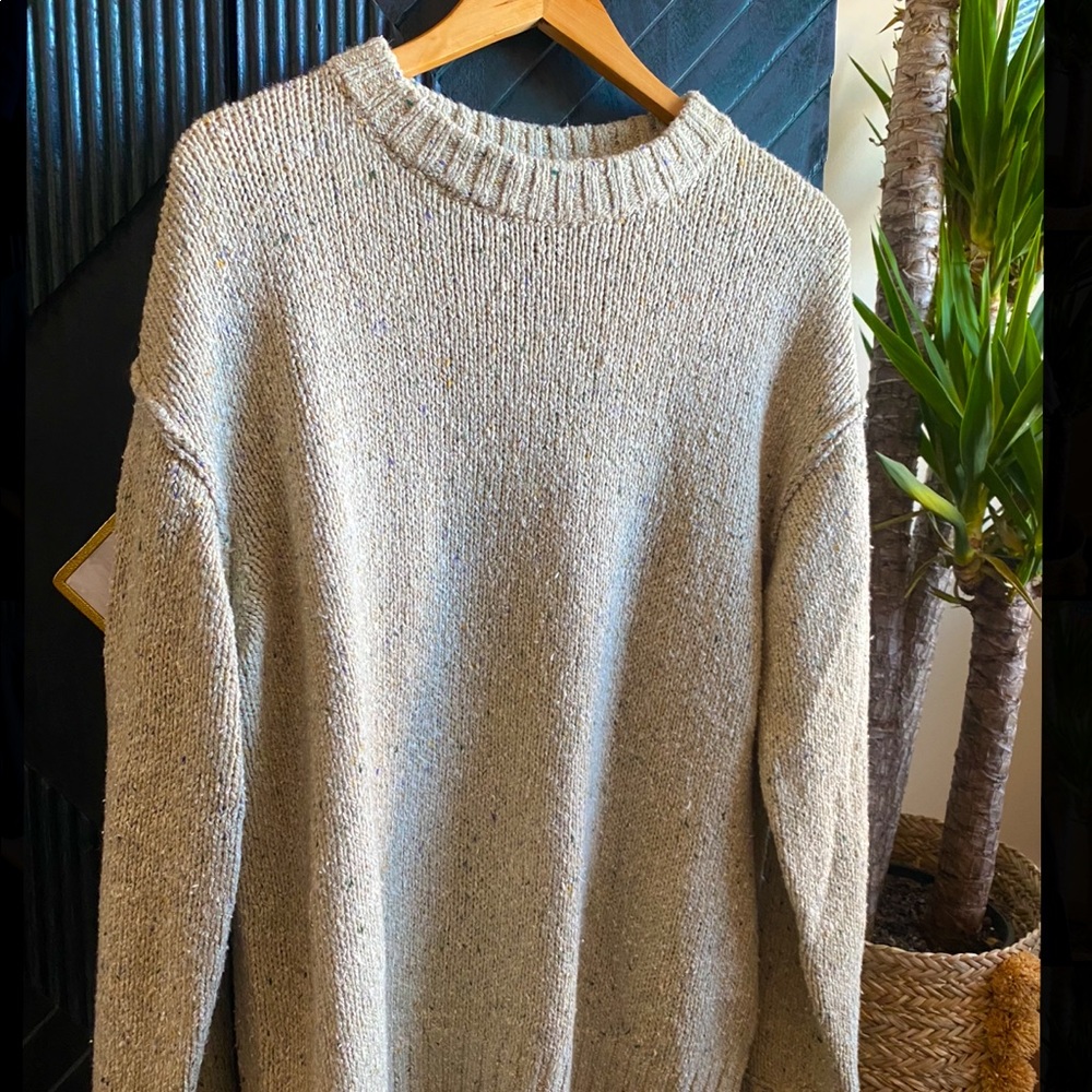 NEVER WORN  - UO Mens Sweater